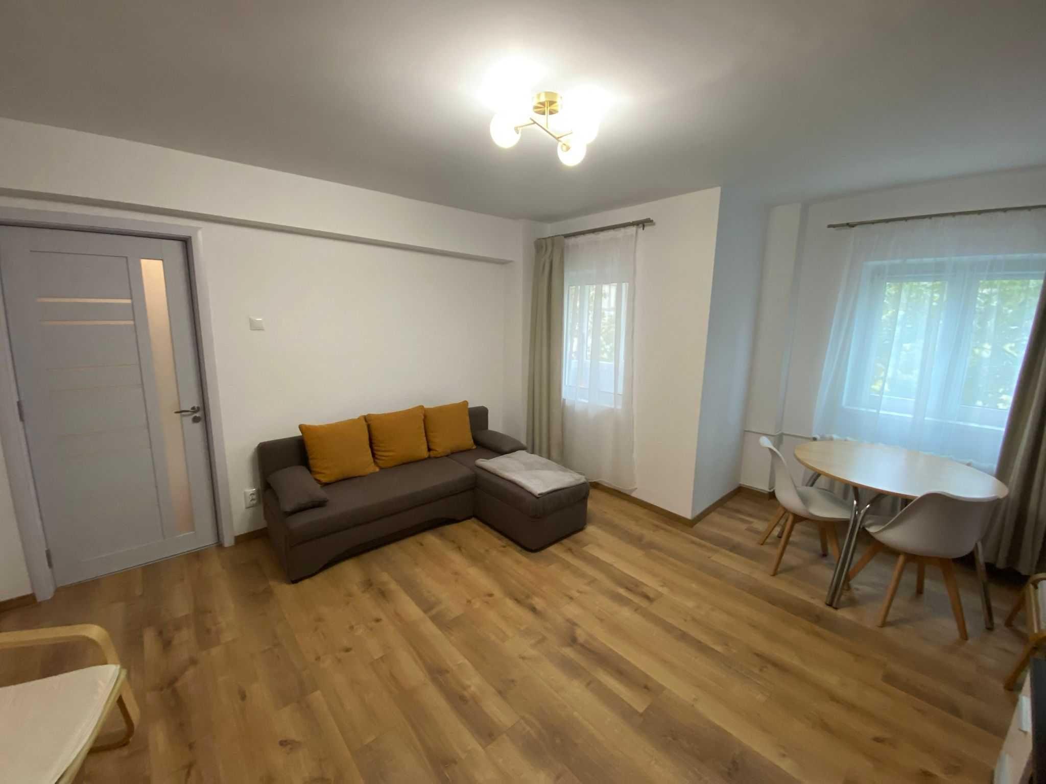 Închiriez apartament de 2 camere de 63 mp la 6 min de metrou Lujerului