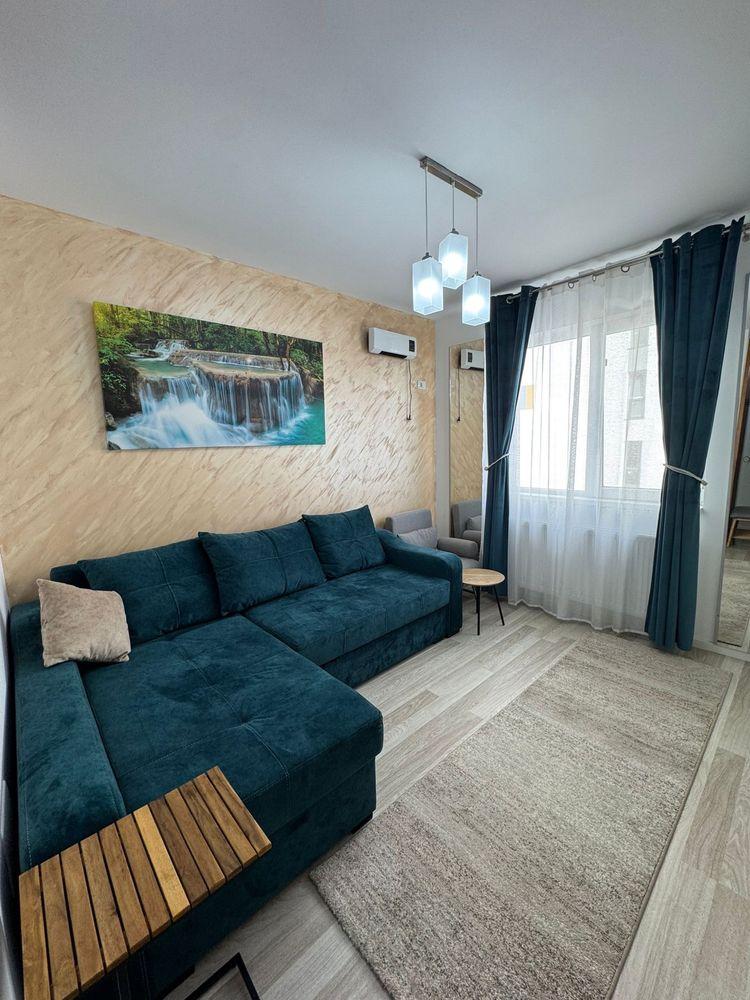 Inchiriez garsoniera spatioasa, statie STB la bloc, parcare