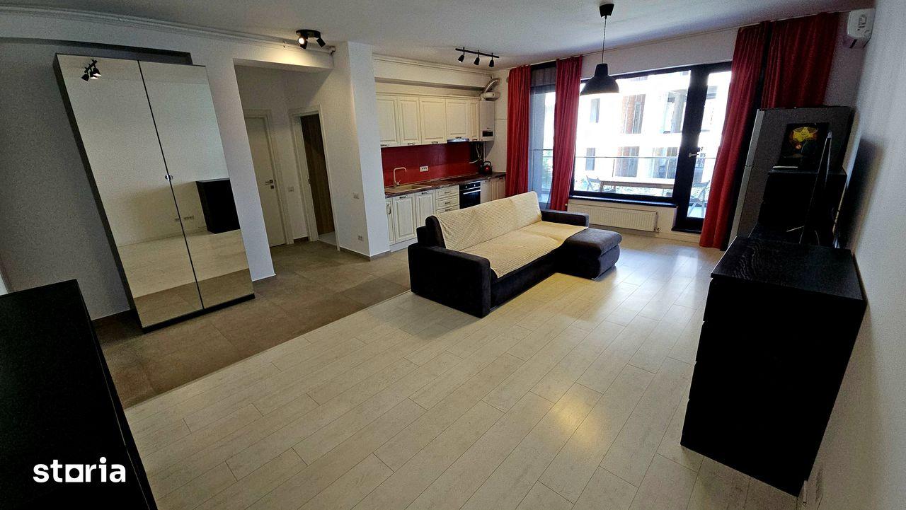 Proprietar, 2 camere spatios, etaj 1, padure, parcare