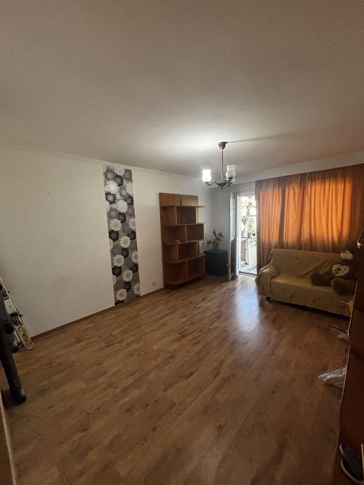 Apartament 2 camere decomandat, 50 mp, confort 1