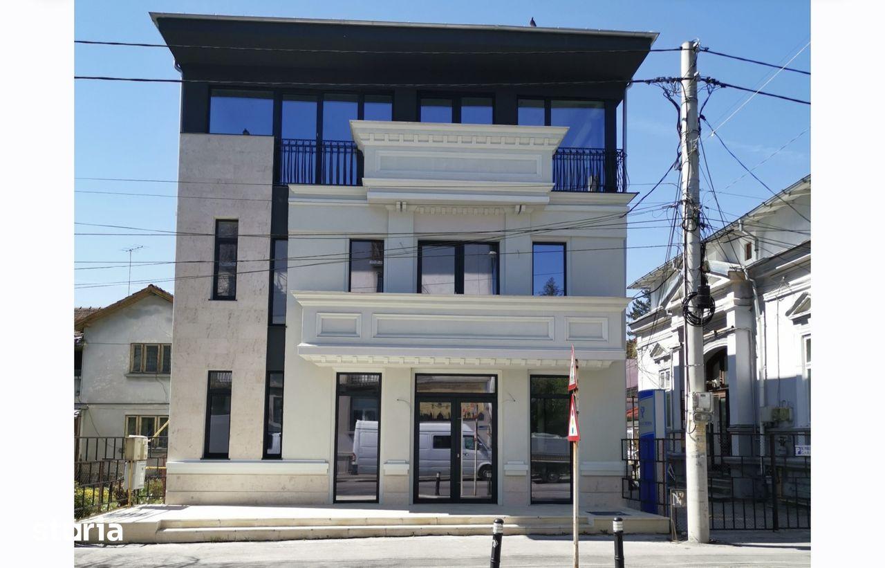 Spatiu modern pentru birouri/servicii, ultracentral, etaj 2