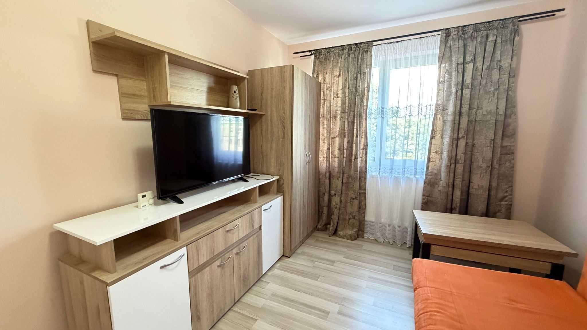 Inchiriez apartament 2 camere – zona Vivo Mall