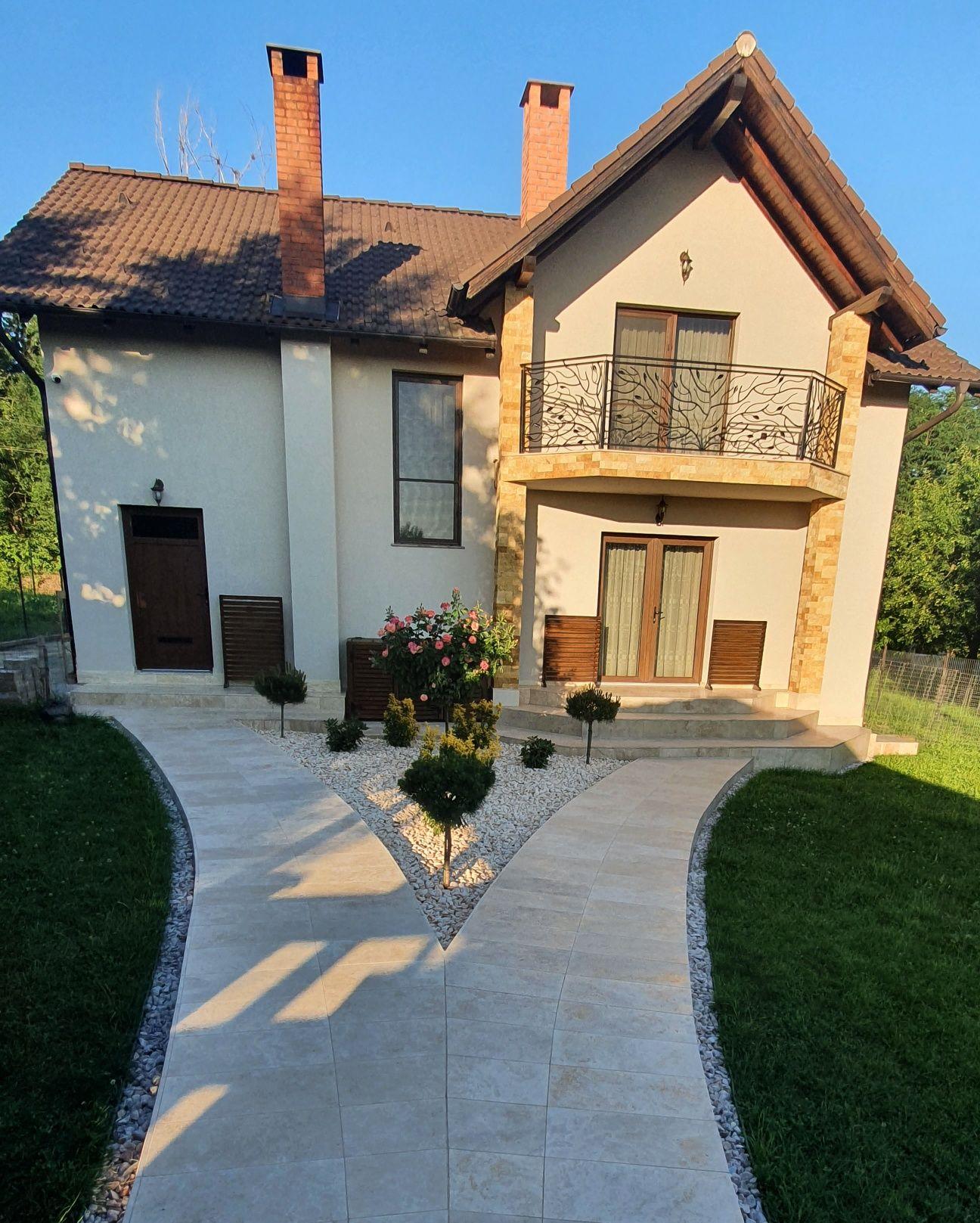 Casă P+M de vânzare,str.Nucului,Baia Mare