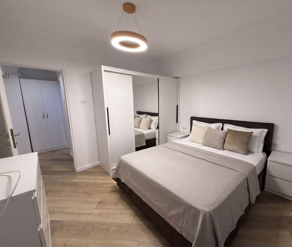 Închiriez apartament 2 camere (studio) ultracentral - Bloc Gama, lângă Parcul Mircea cel Bătrân