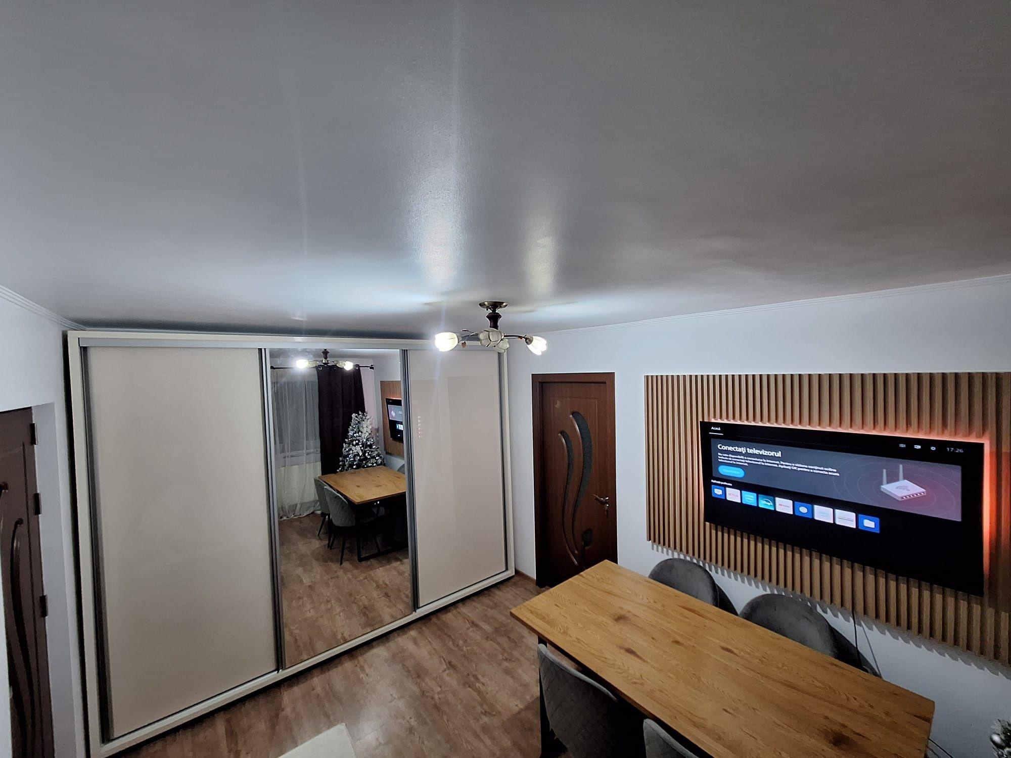 Apartament 3 camere semidecomandat