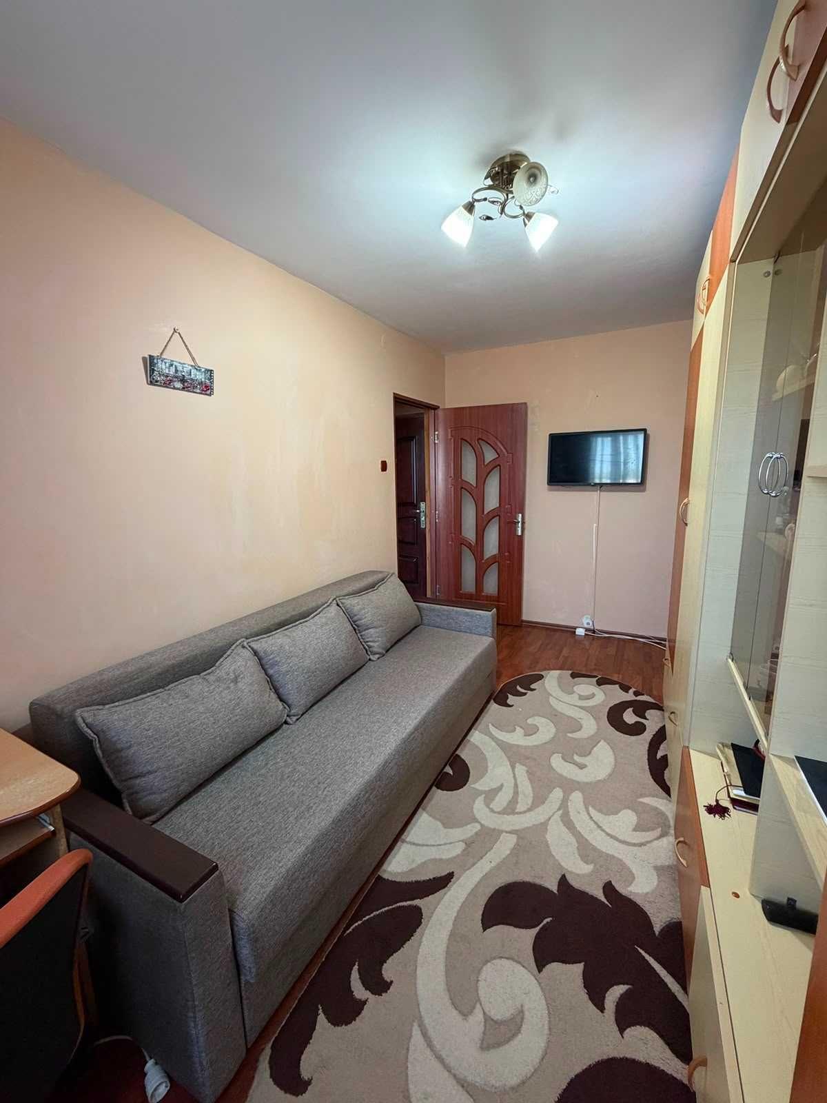 Apartament cu 1 camera - zona Piata Nicolina/Casa Sindicatelor