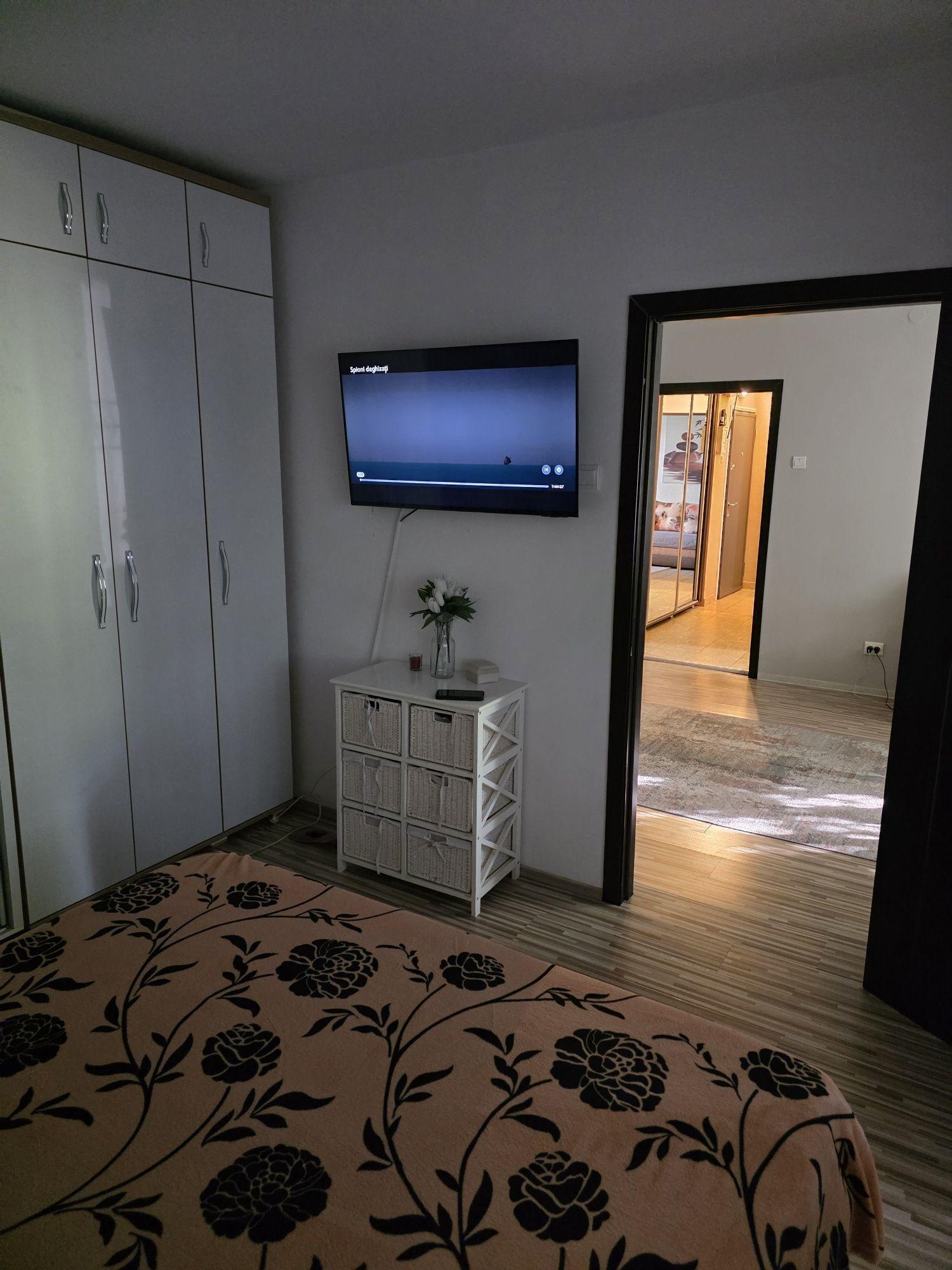 Apartament 3 camere  Podu Ros