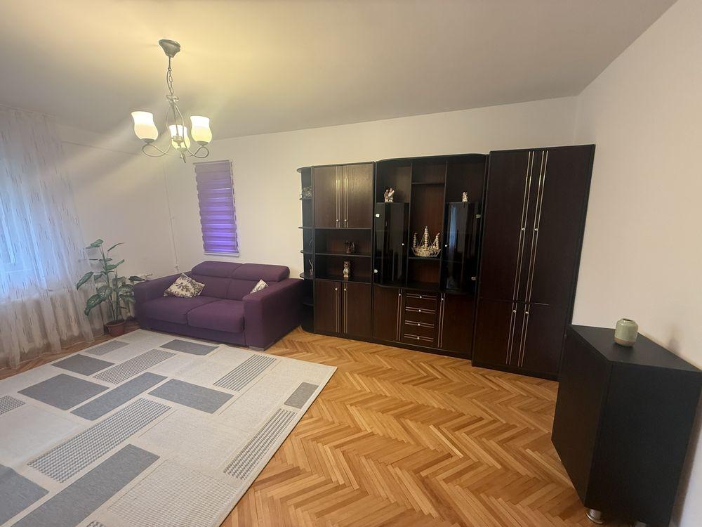Apart 2 camere centru Arcu