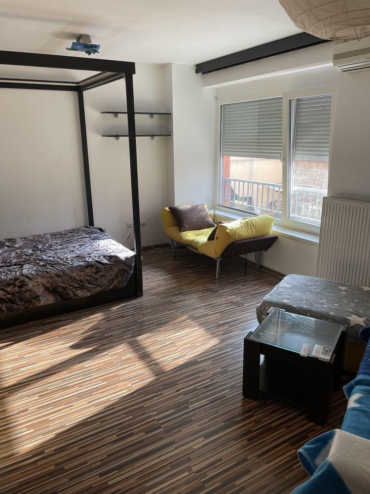 Proprietar,vand apartament Torontalului, o camera Banu Construct,2011,terasa 13 mp cu CF,langa British School,parter