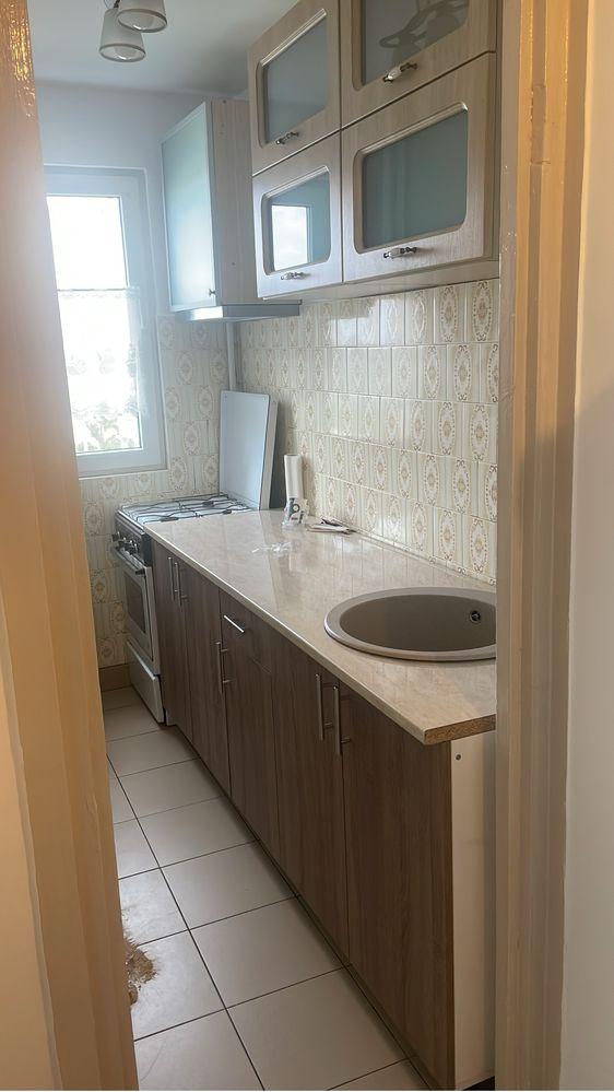 Inchiriez apartament cu 2camere
