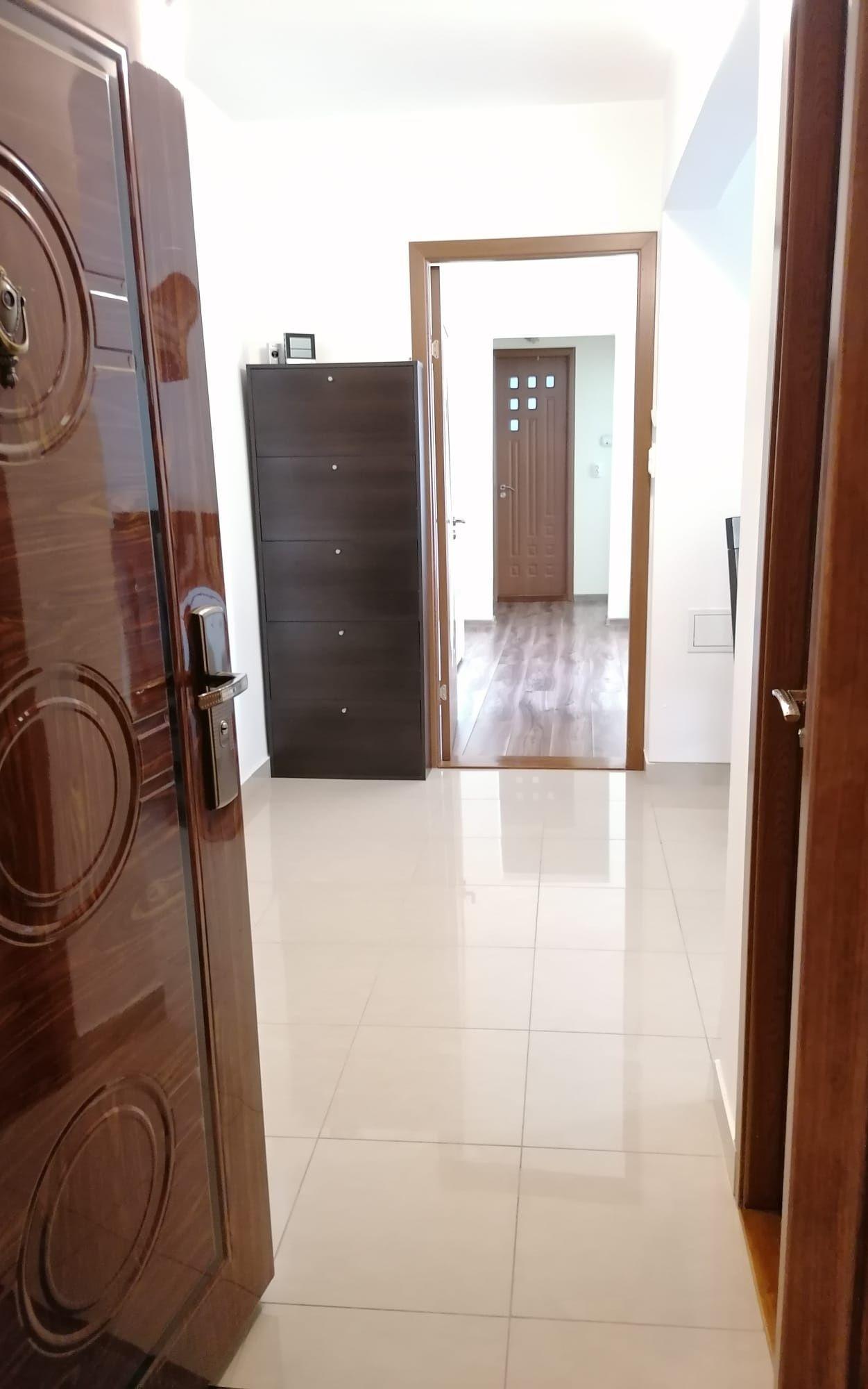 Apartament 2 camere pentru închiriat
