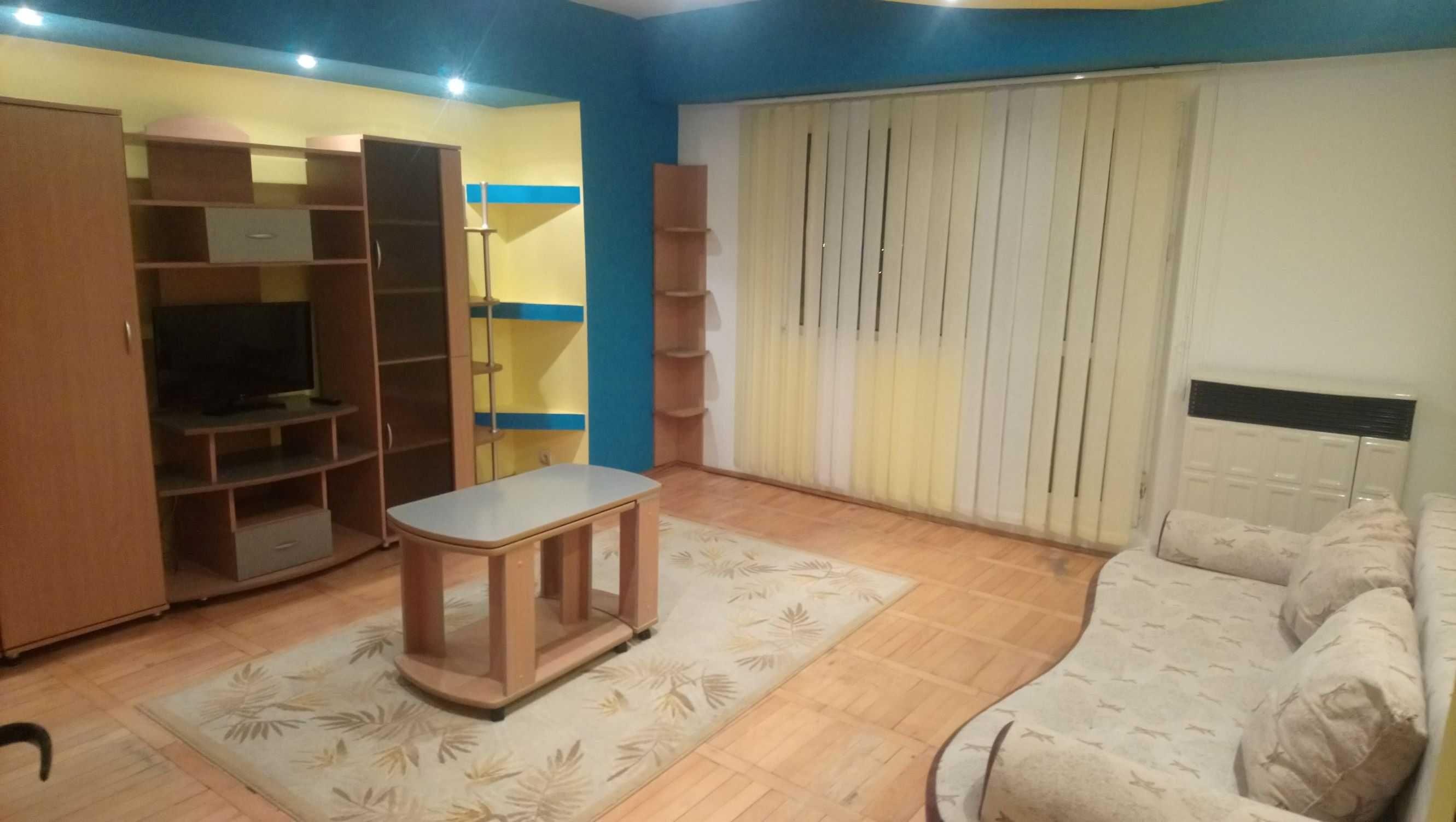 Ofer spre închiriere garsonieră Unirii Nord