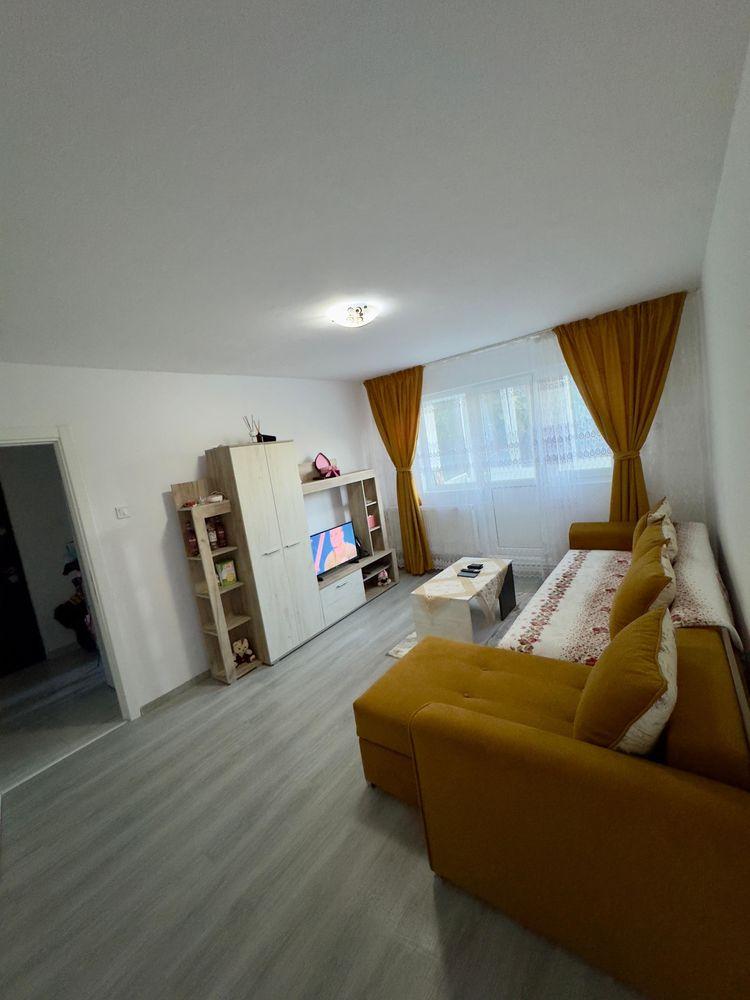 Proprietar ,Apartament de închiriat
