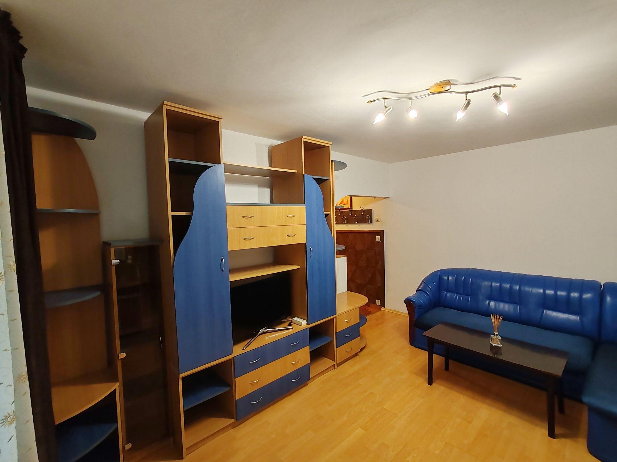 Închiriez apartament 2 camere
