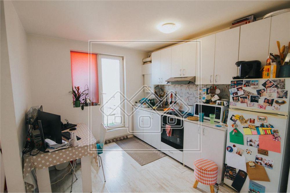Apartament 3 camere 78 m² langa Promenada Mall Sibiu - imagine 1