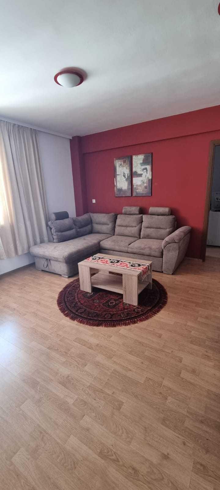 Garsoniera de inchiriat str Daliei, Terezian