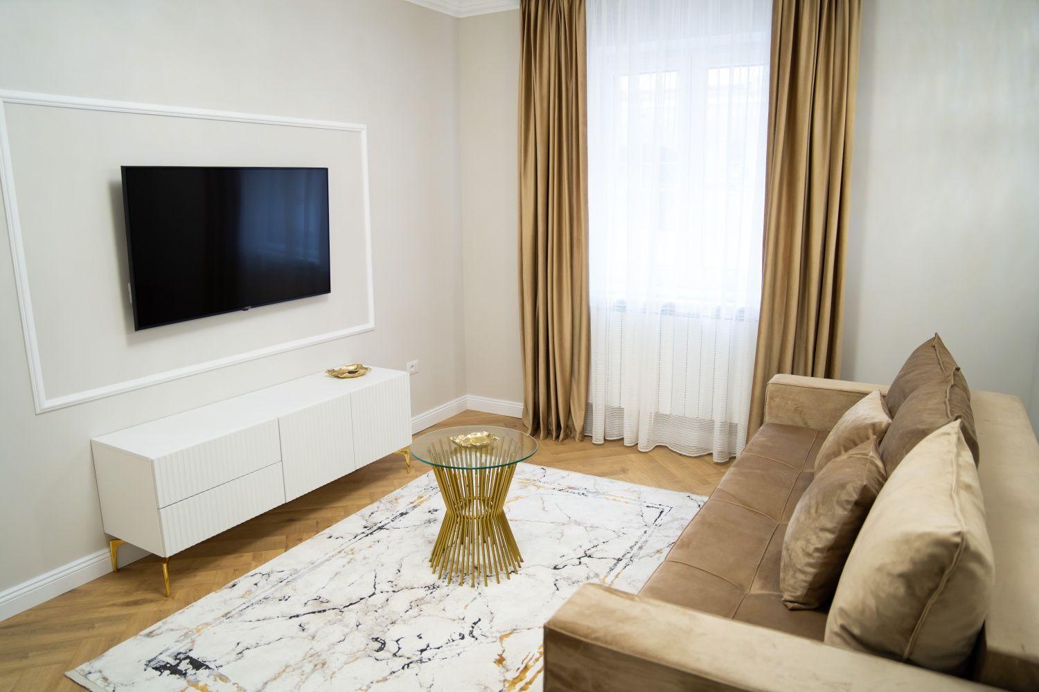 Ultracentral, Apartament cu 1 camera (garsoniera) de inchiriat pe termen lung