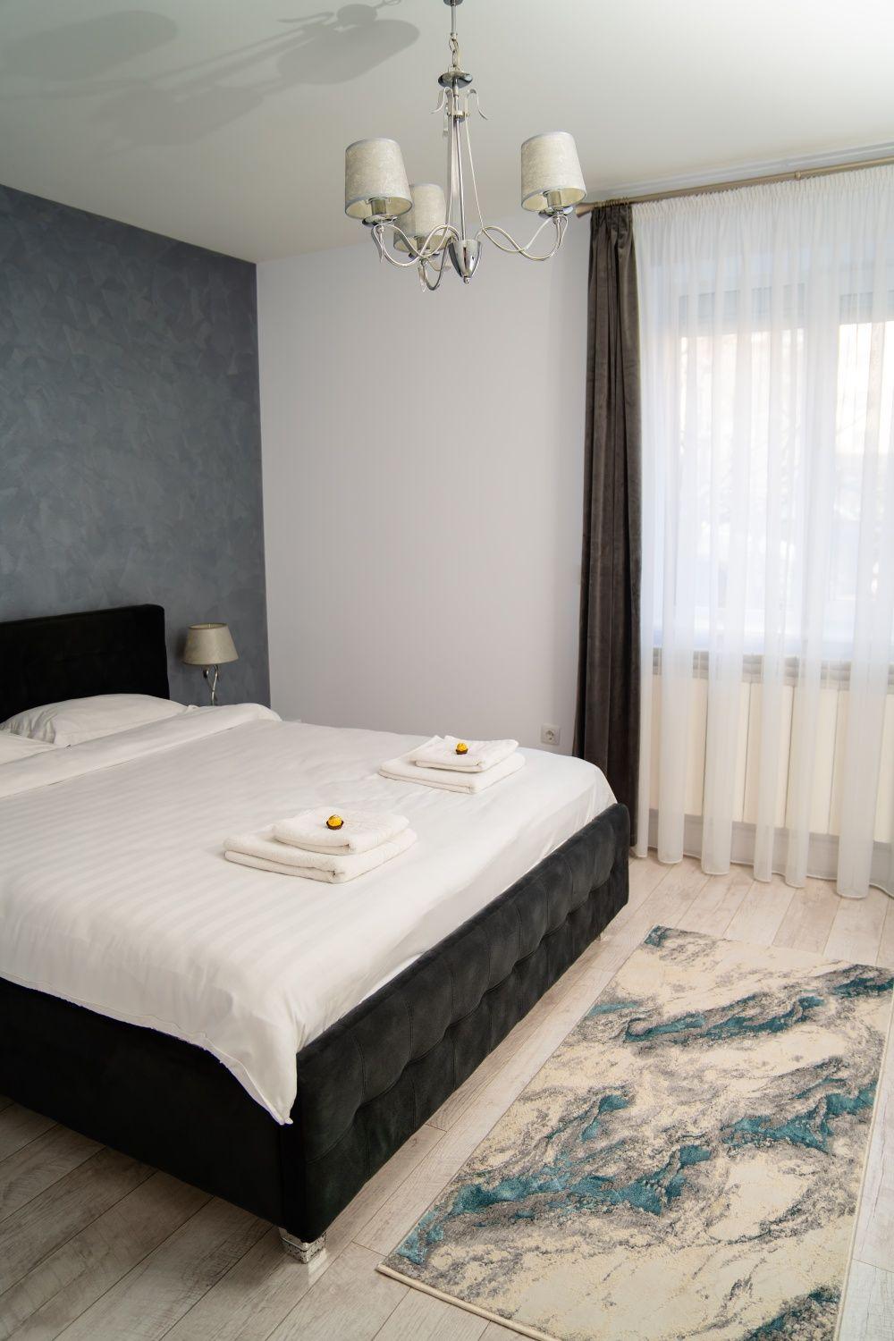 Ultracentral apartament 2 camere decomandat de inchiriat termen lung