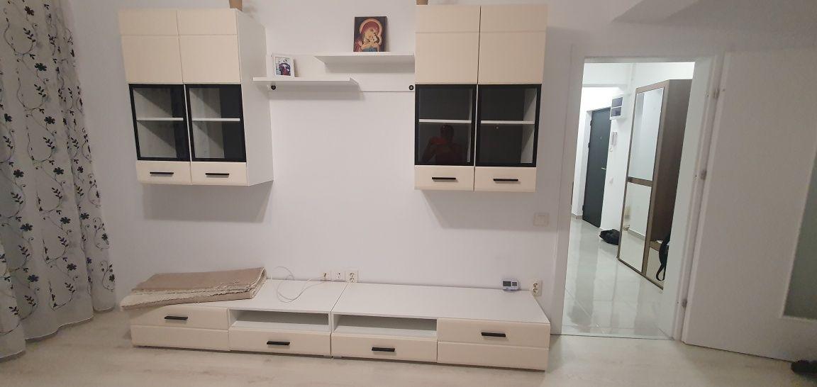Apartament cu 2 camere, etj 2, - imagine 1