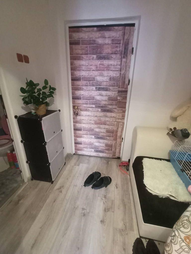 Vand garsoniera piatra neamt