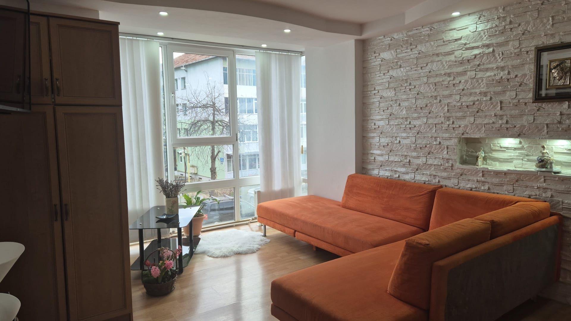 Apartament 2 camere decomandat centrupiatra neamt