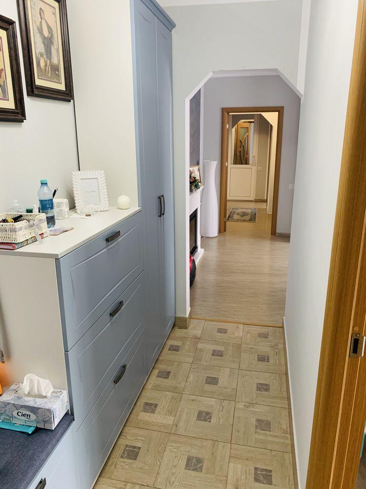 Vand apartament 3 camere