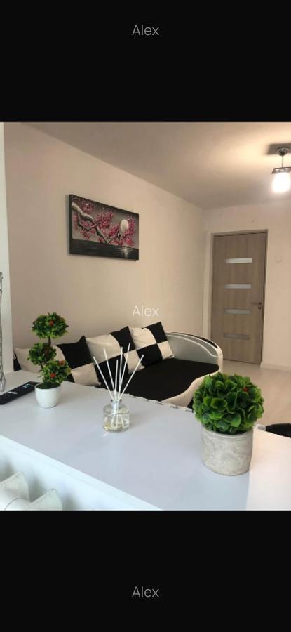 Inchiriez apartament 2 camere in Tomis Nord