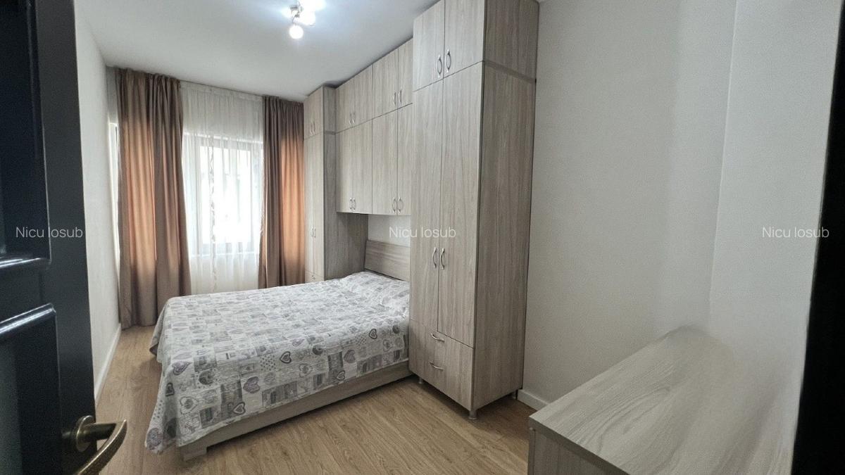 Apartament 2 camere, Royal Town