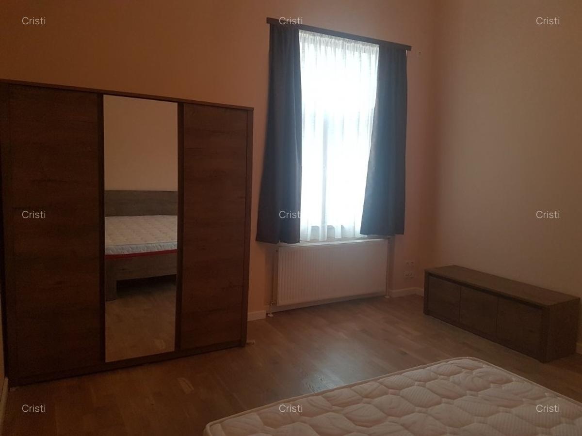 Apartament decomandat 2 camere ultracentral