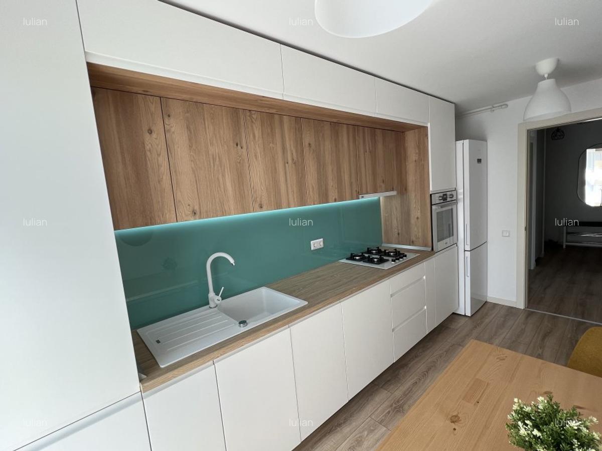 Bloc Nou-Hercesa-Vivenda - Inchiriere  ap 2 camere - Loc parcare -zona Morarilor