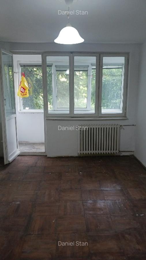 Proprietar vând apartament