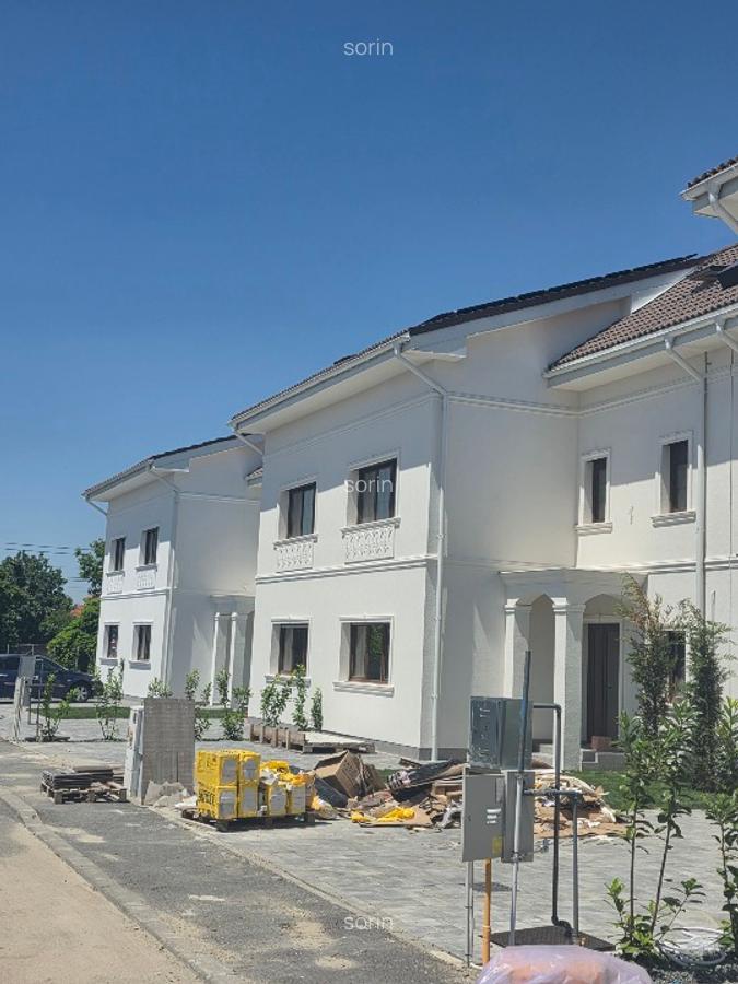 vanzare case duplex  noi Mehala