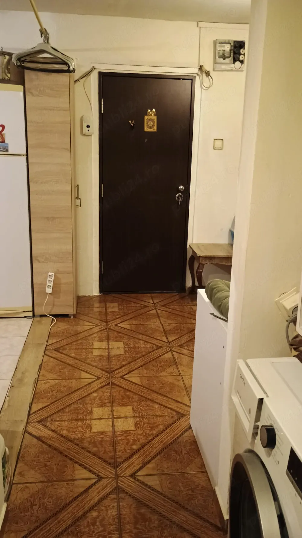 PF vand apartament 3 camere decomandat, Manastur, Aleea Retezat 7