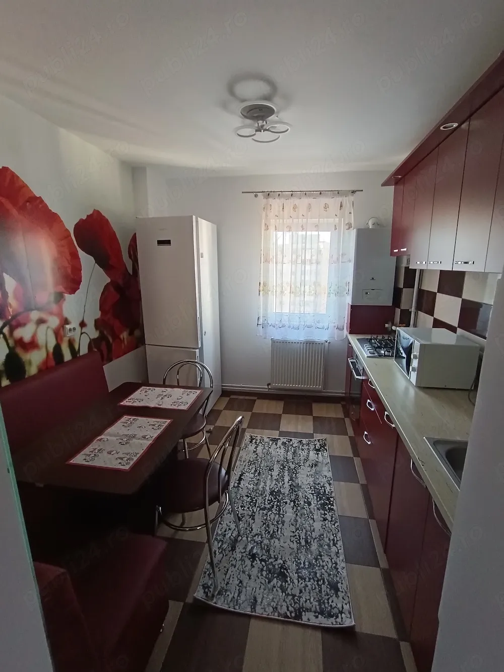 Proprietar ofer spre închiriere apartament 2 camere decomandat Calea București mobilat utilat
