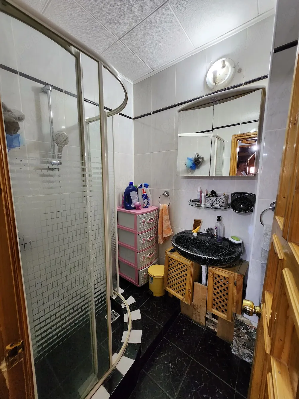 De inchiriat apartament racadau