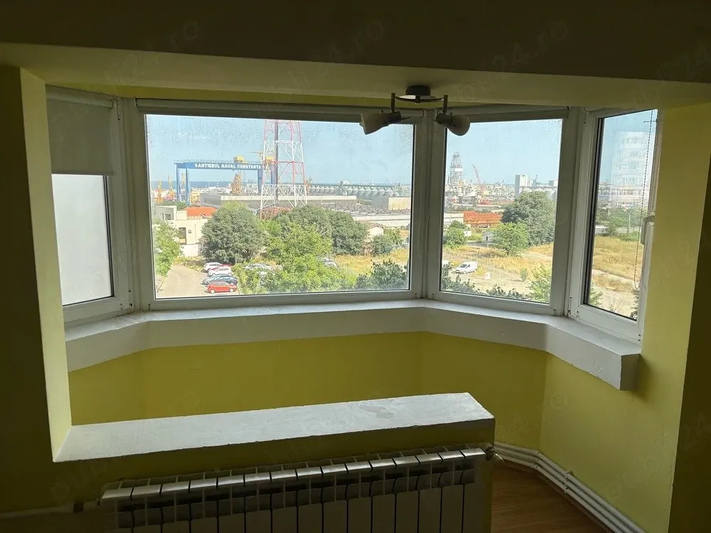 De inchiriat apt 3 camere decomandat zona gara-termen lung;bloc 1990; parcari gratuite nelimitate - imagine 1