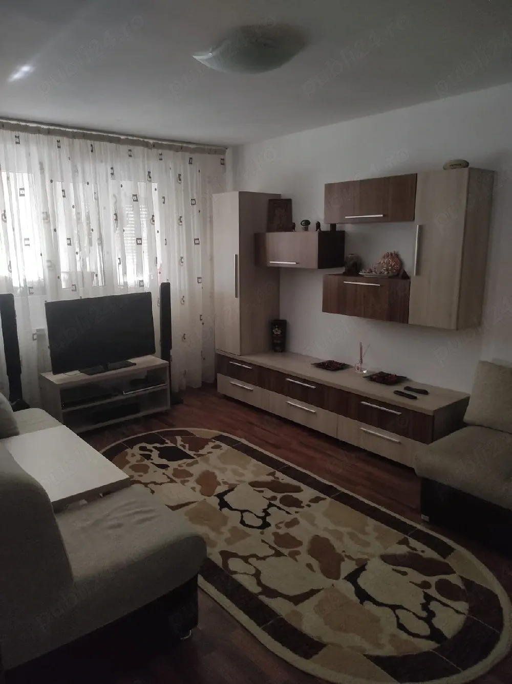 Apartament 3 camere, zona Abator