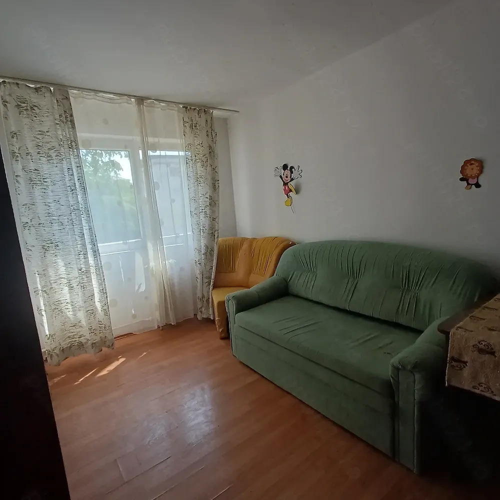 Vând apartament cu 2 camere