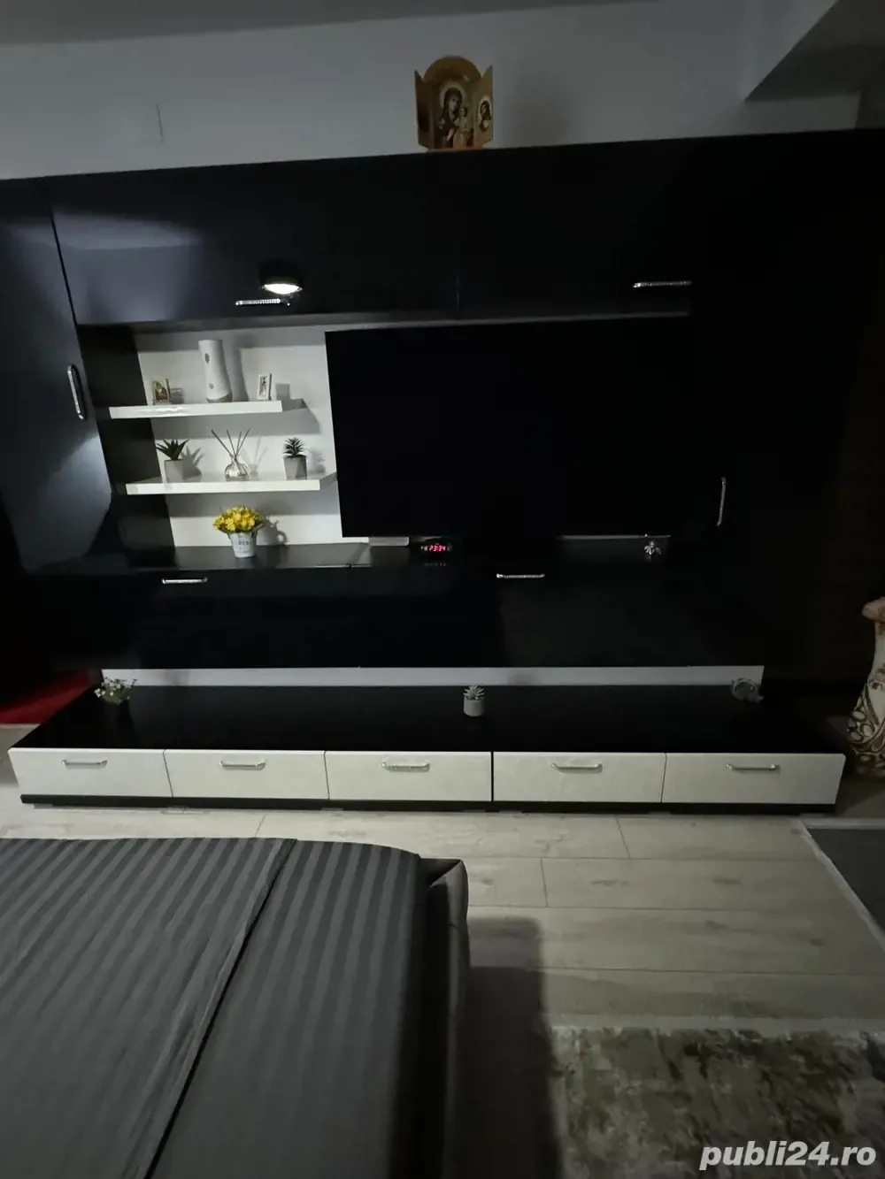 vand apartament 2 camere km5 bloc nou