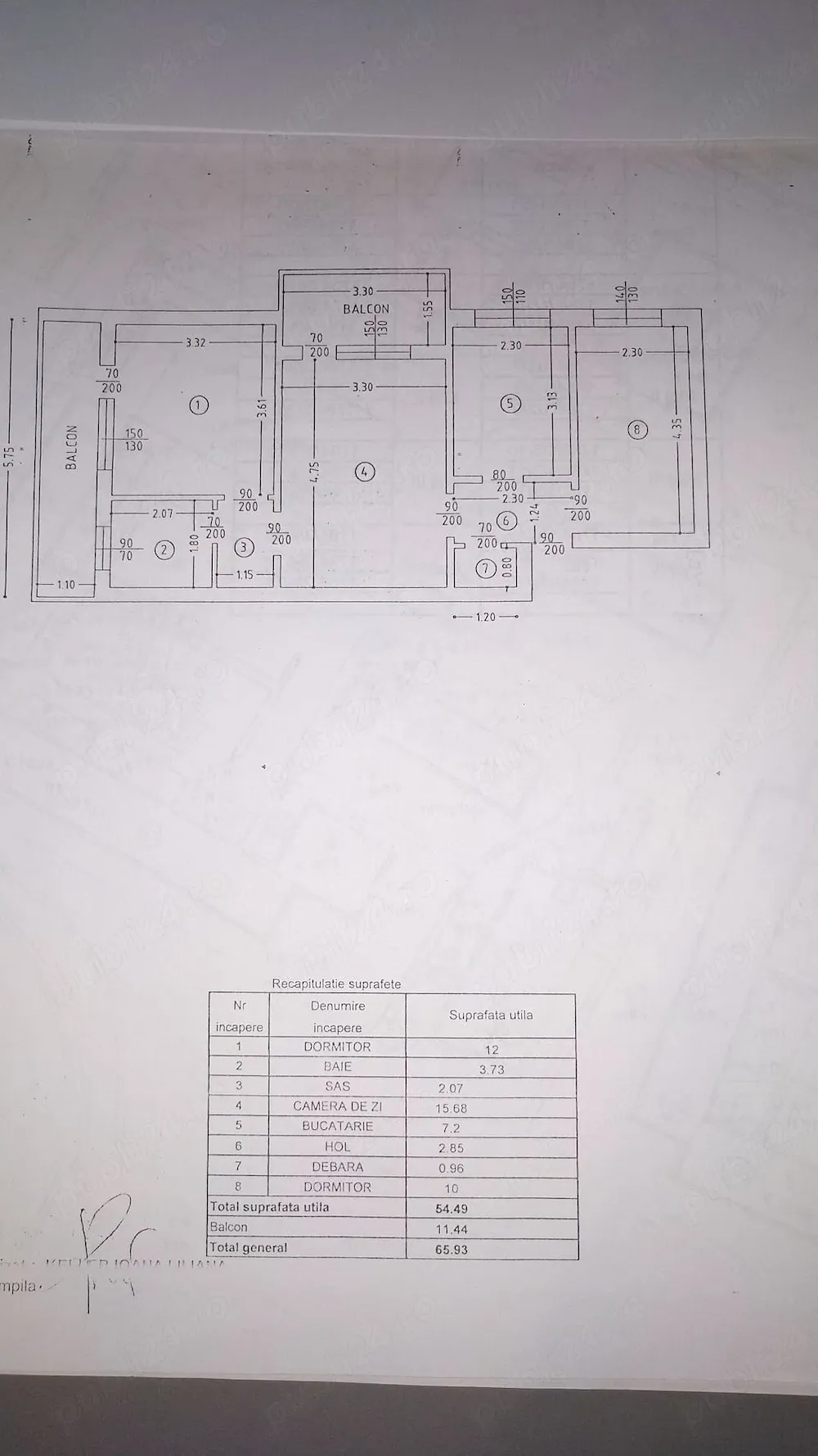 Apartament 3 camere, 66 m , etaj 2 4   gata de mutat, zonă liniștită, aproape de Palas - imagine 1