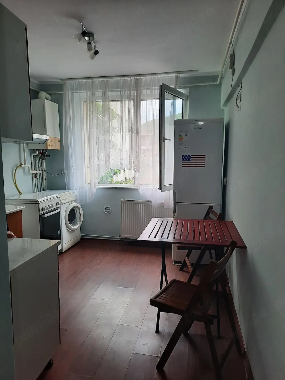 Inchiriez apartament cu 1 camera str. Minerilor nr. 8