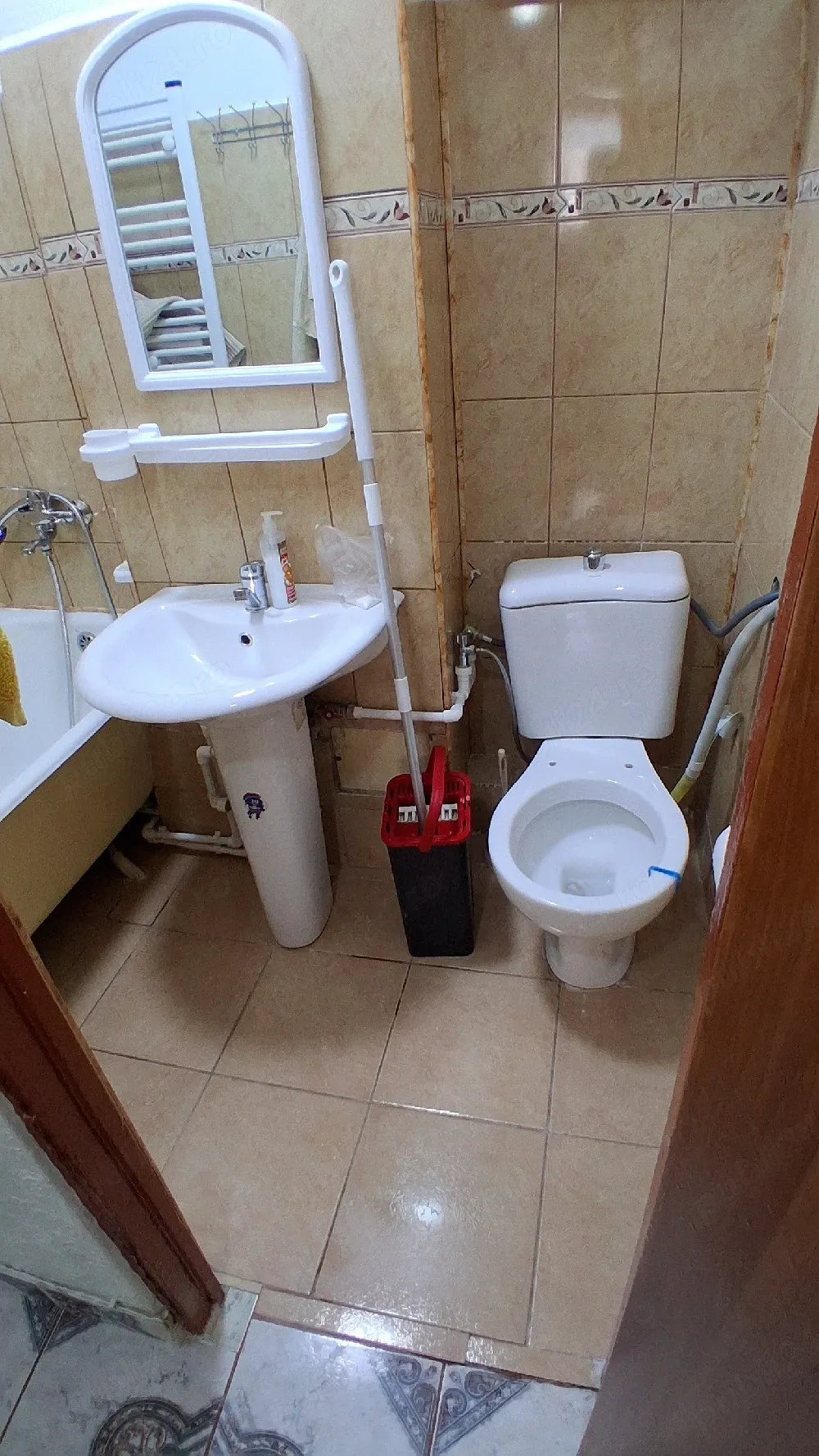 Ap.2 camere de inchiriat - imagine 1