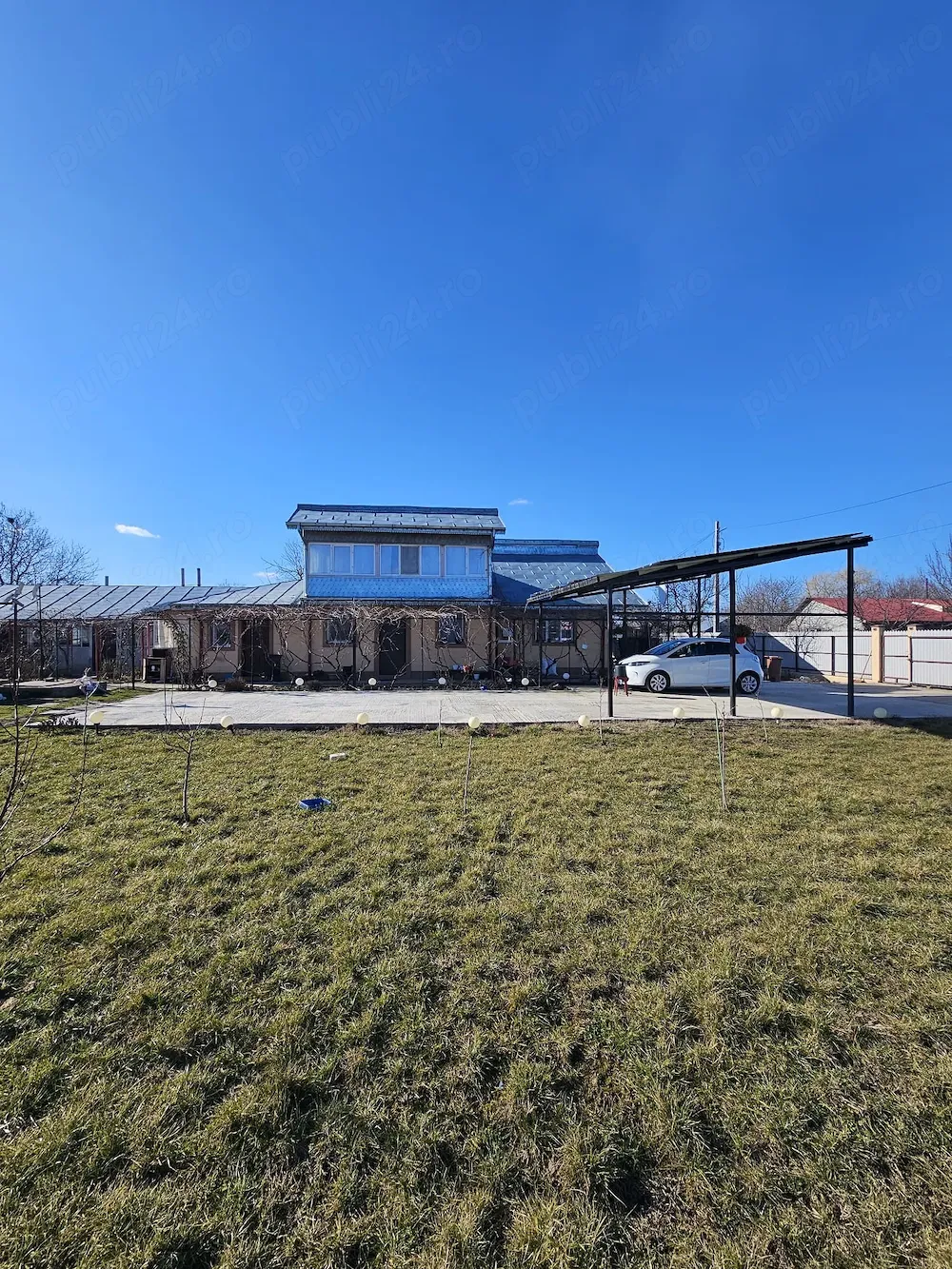 De vânzare casa p+m in sat Albina