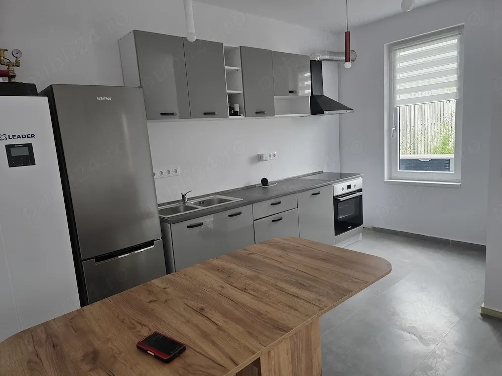Casa 5 camere de inchiriat!