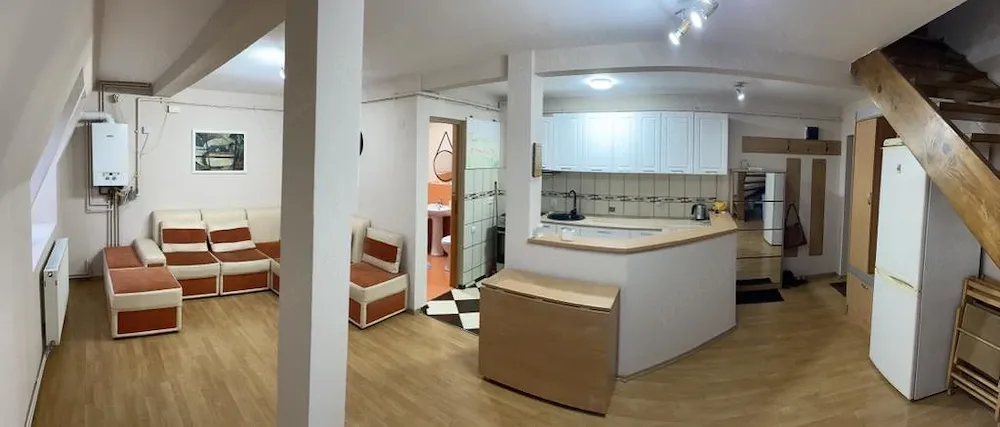 Apartament 4 camere - 95 mp Vasile Aron - imagine 1