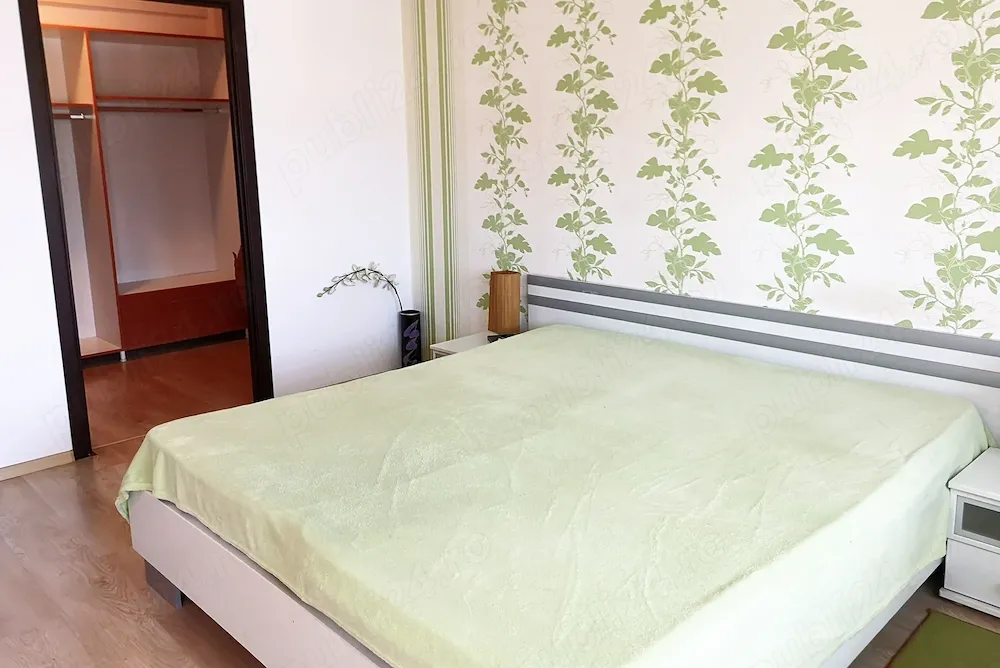 Ofer spre inchiriere apartament 2 camere, 76mp, zona hotel Diana, garaj - imagine 1