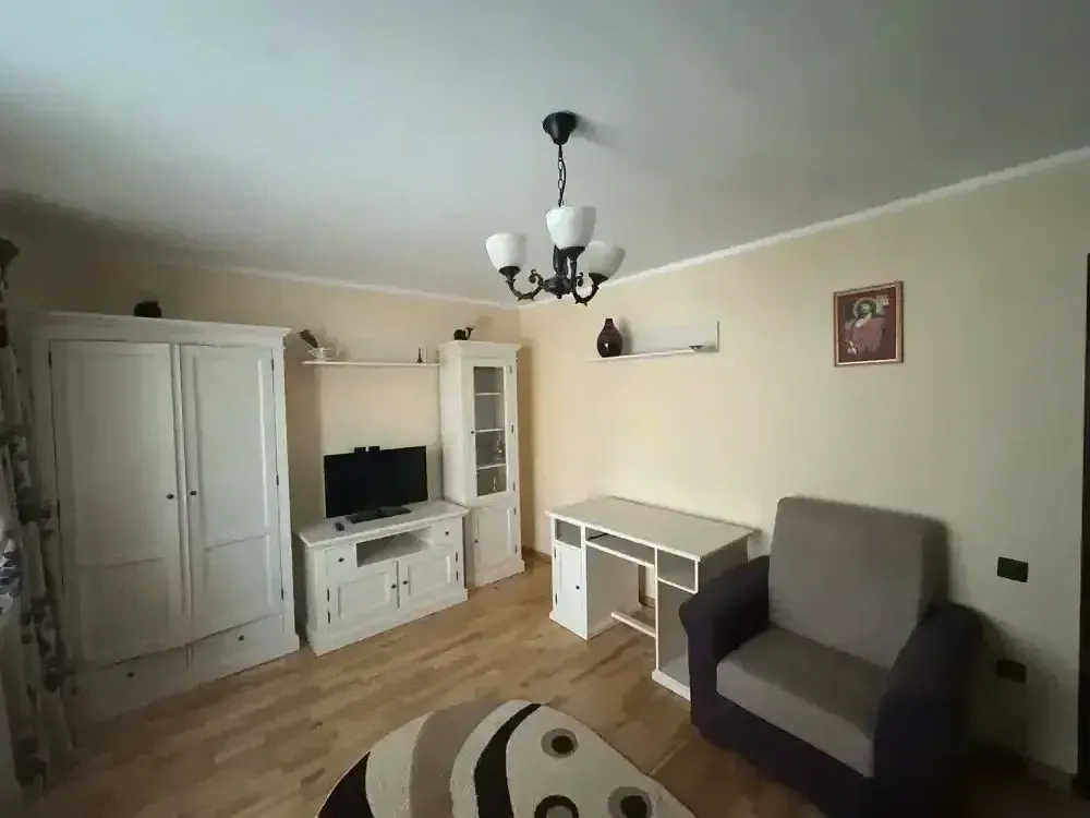 Inchiriere Apartament 2 camere, Piatra NEAMT CENTRU - imagine 1