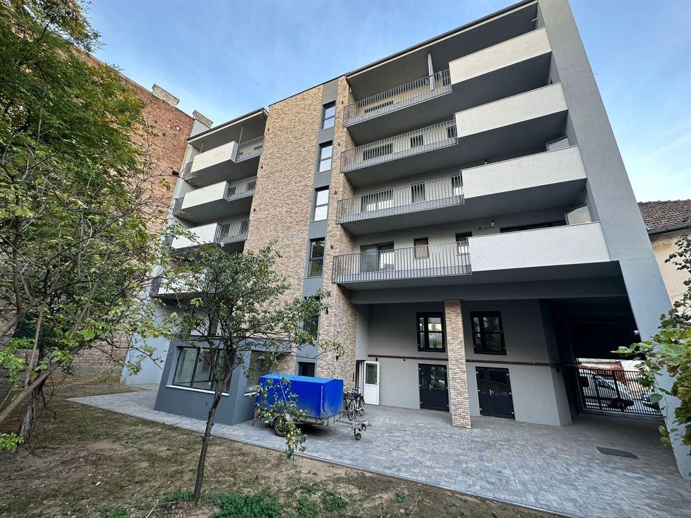 PF Vand  Ap.  3 cam Zona Garii Cluj
