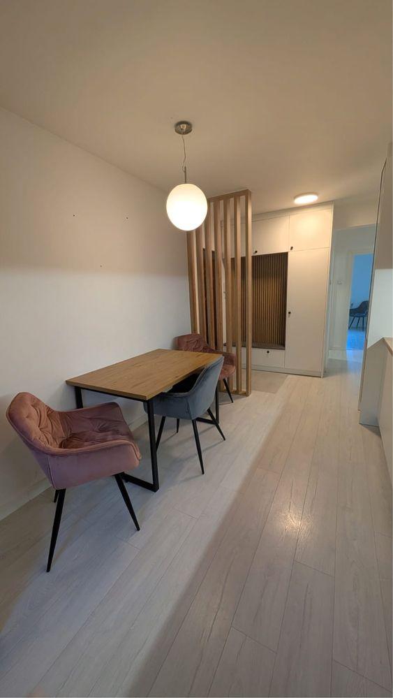 Vand ap. 3 camere, etaj 1, cart. Marasti