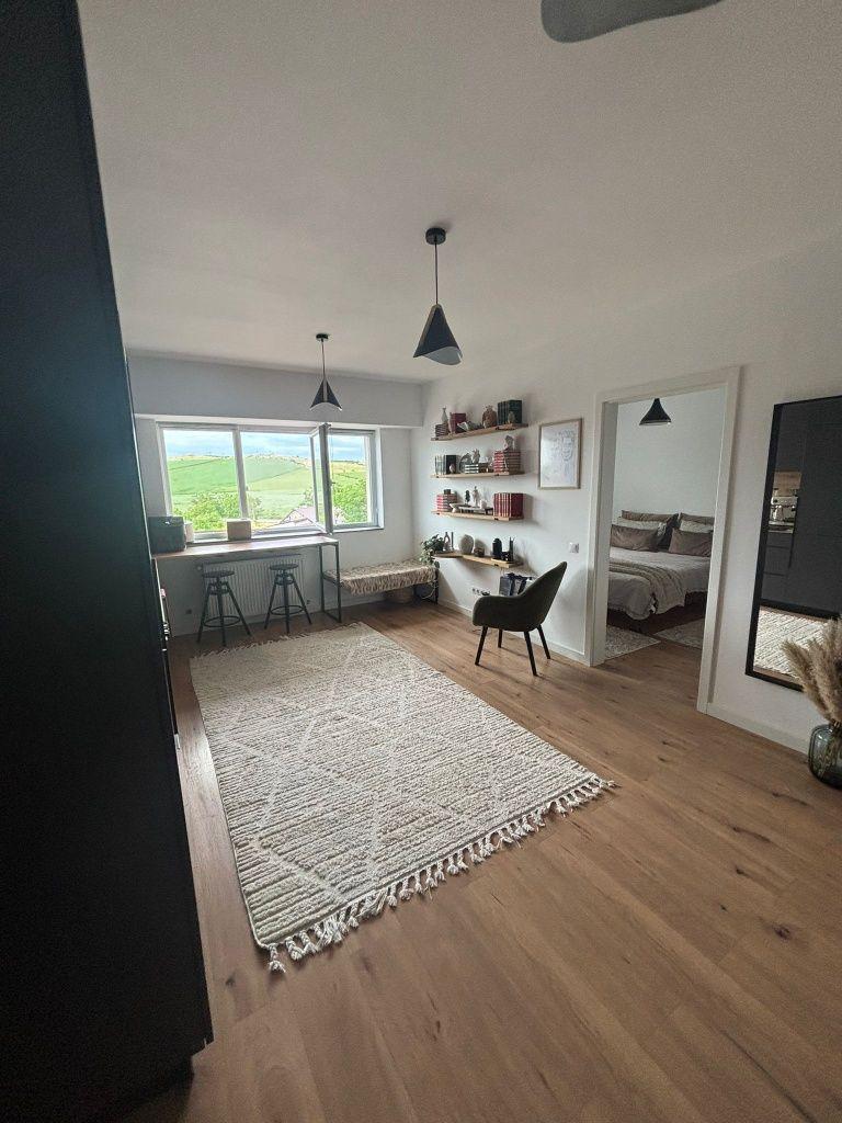 Apartament de vanzare - imagine 1